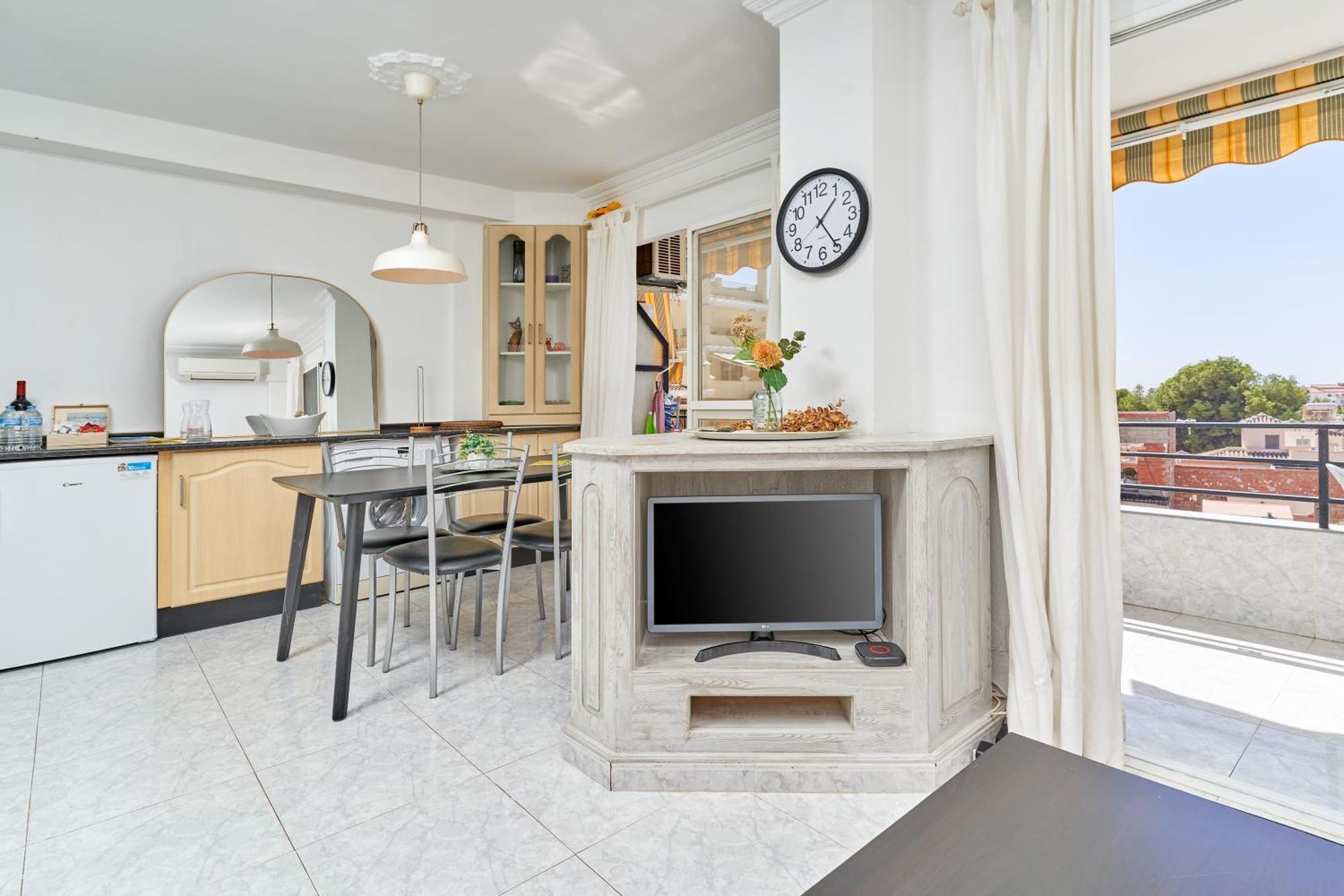 Hawaii 1St Floor Burriana, Nerja Διαμέρισμα Εξωτερικό φωτογραφία