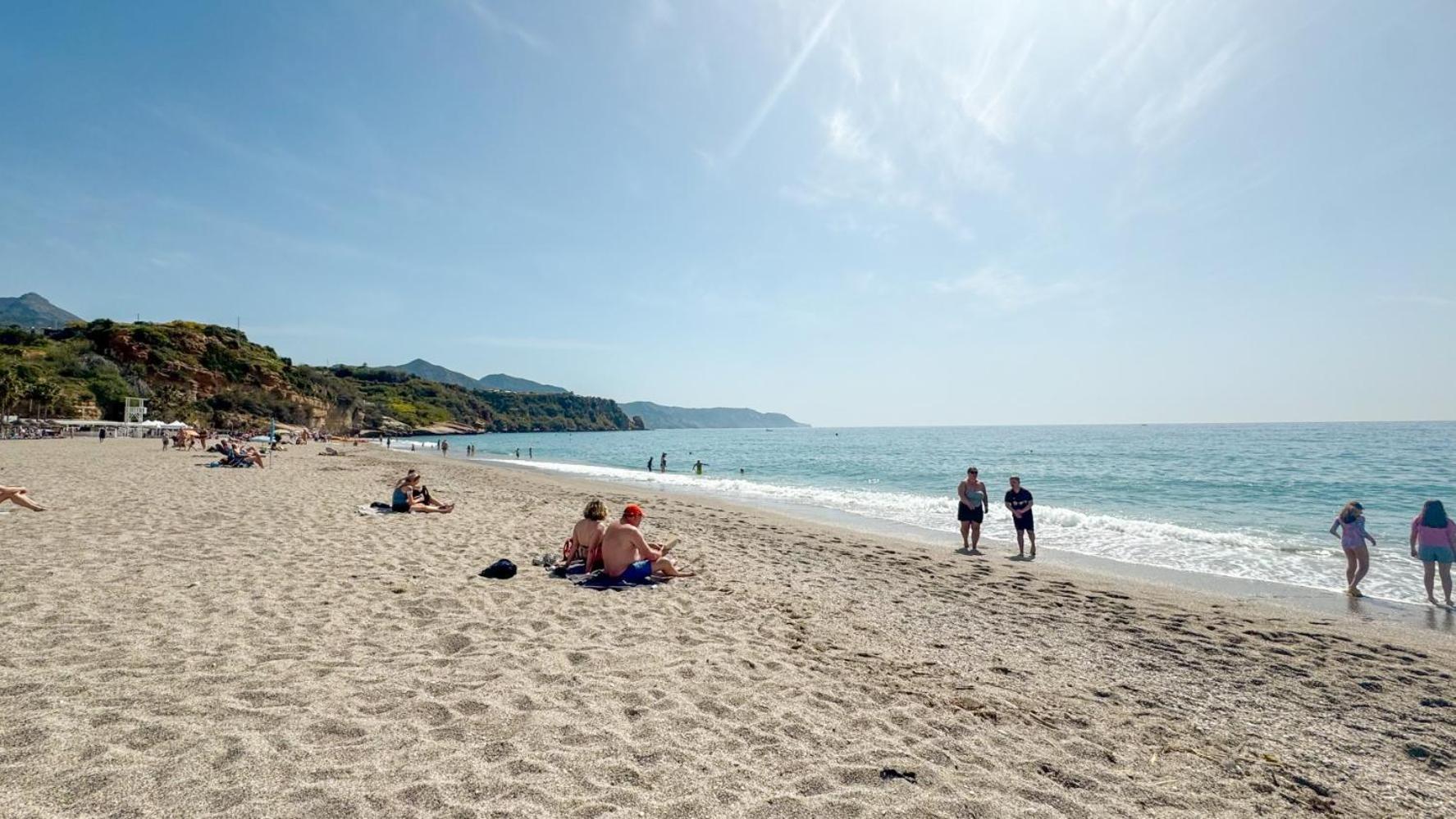Hawaii 1St Floor Burriana, Nerja Διαμέρισμα Εξωτερικό φωτογραφία